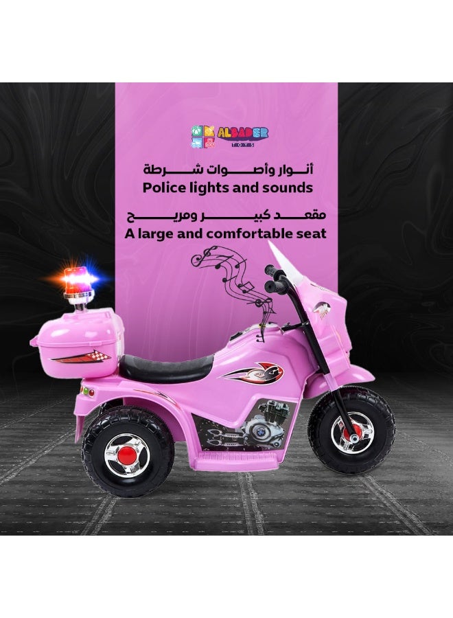 البدر دراجة نارية كهربائية للاطفال من البدر، يمكن ركوب الدراجات ثلاثية العجلات للاولاد والبنات، صغيرة الحجم، ركوب، بطارية 6 فولت، اضواء واصوات الشرطة، مناسبة لعمر 2-5 سنوات، زهري، من البدر - Image 2